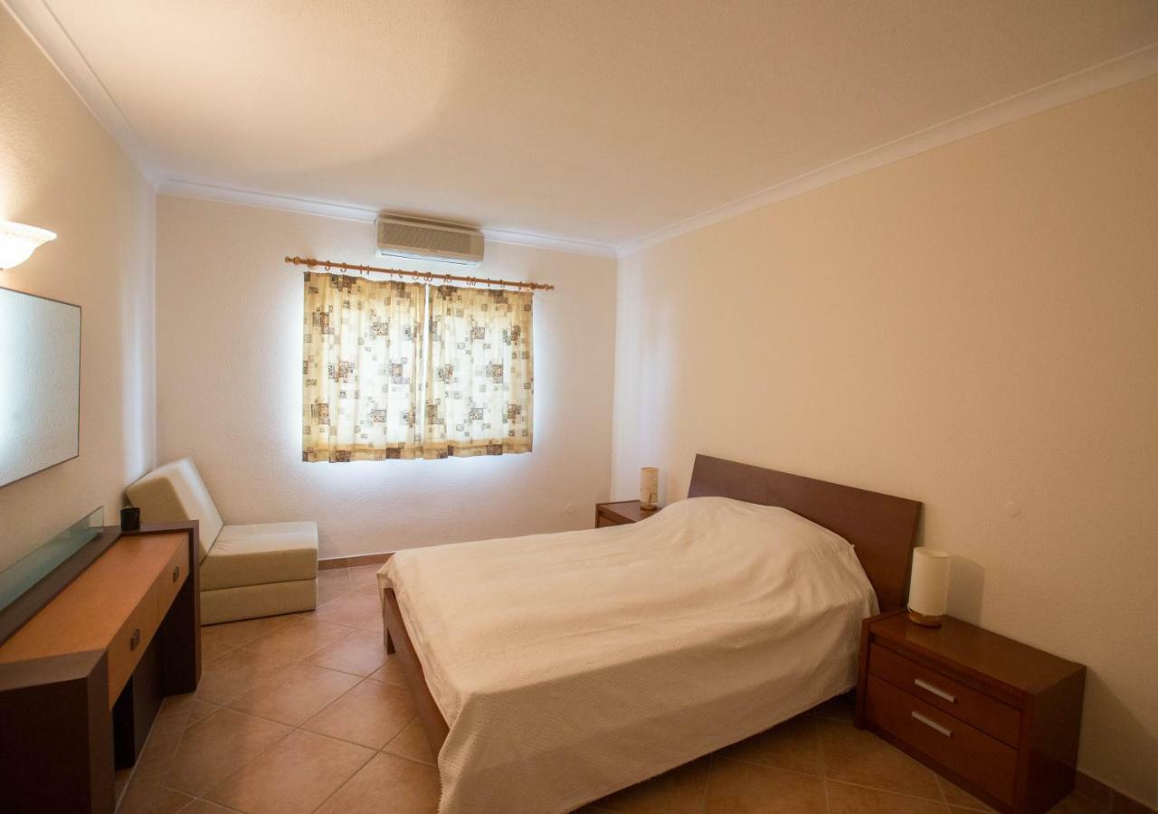 Casa Das Flores Vale do Lobo Ngoại thất bức ảnh